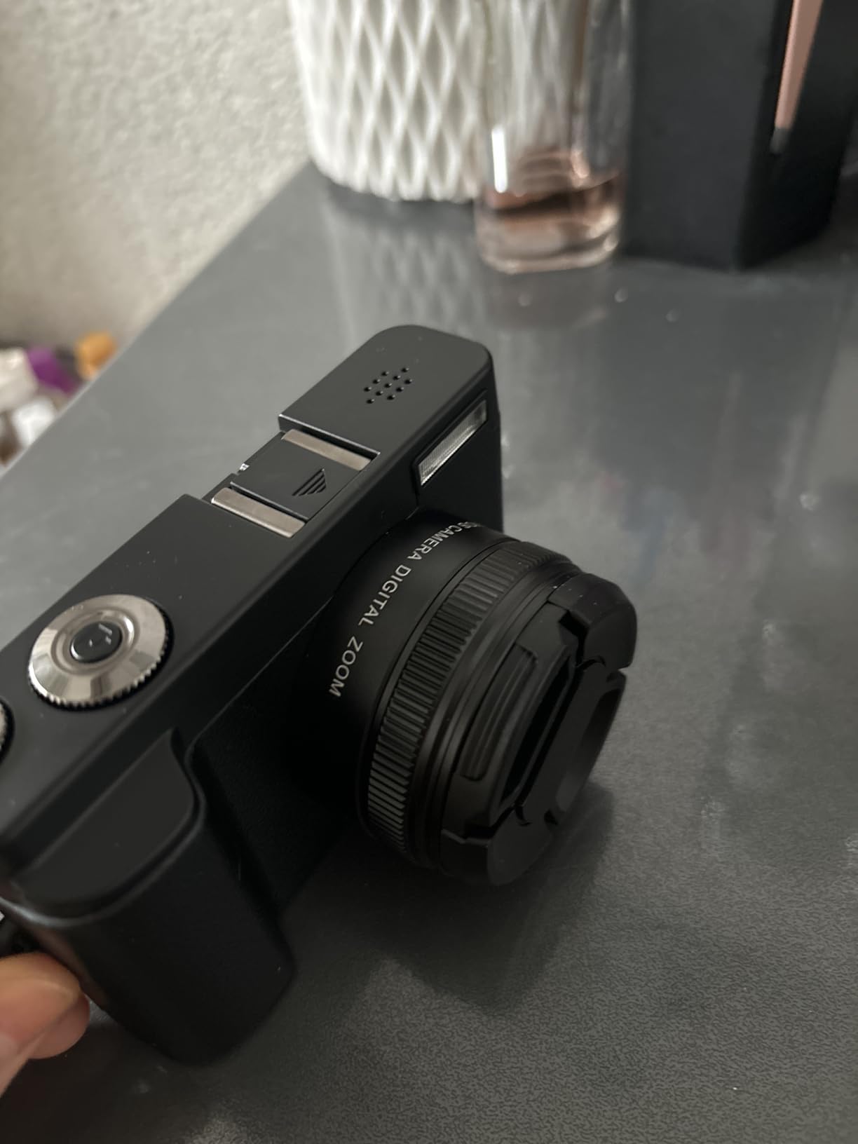 Ixnaiqy Digital Camera Kompaktkamera 4K 48MP Klappdisplay