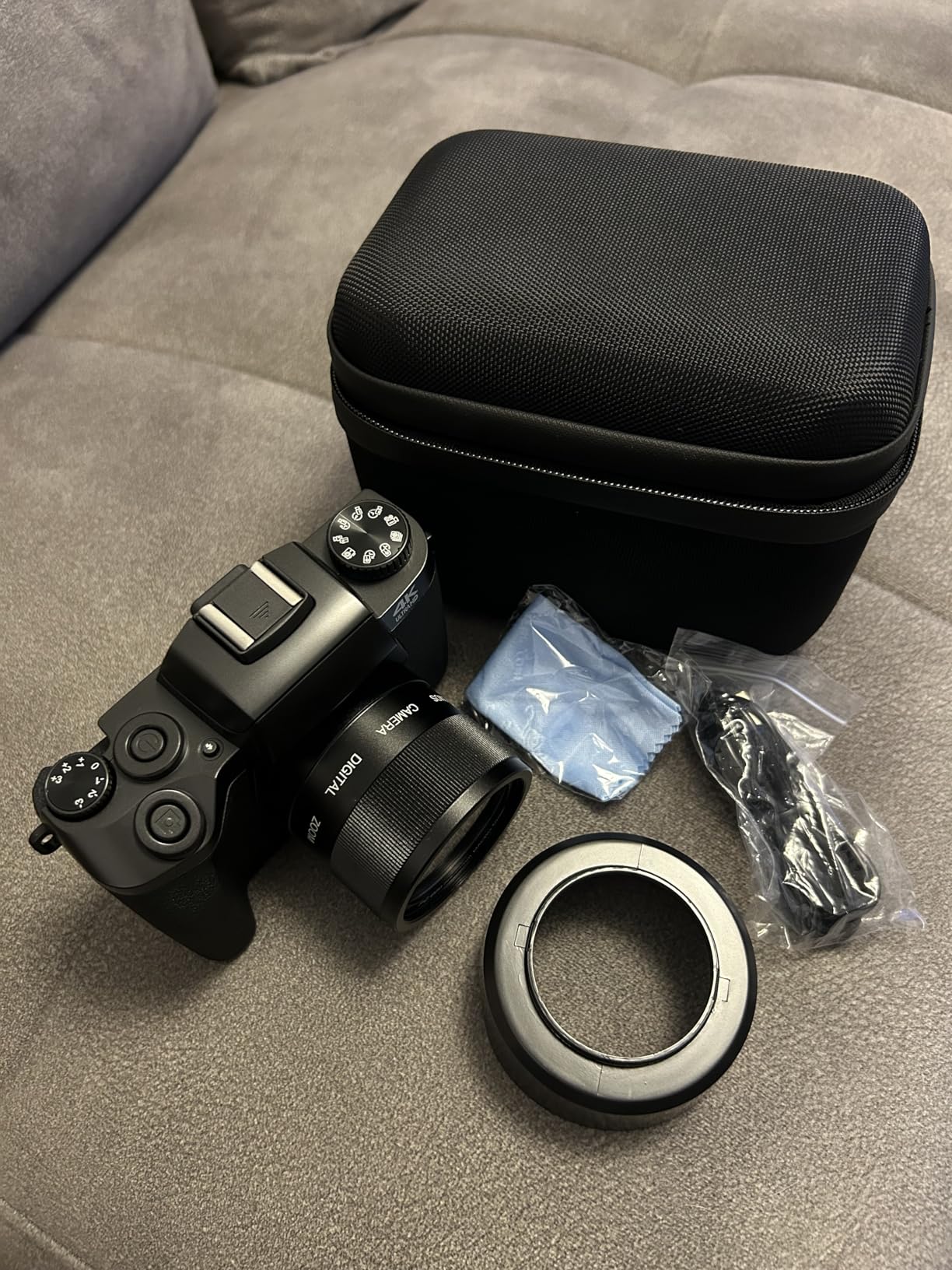 CCN Digitalkamera 4K 64MP Fotokamera Schwarz 32GB Touch