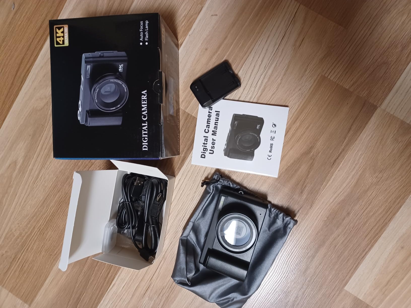 Ixnaiqy Digital Camera Kompaktkamera 4K 48MP Klappdisplay