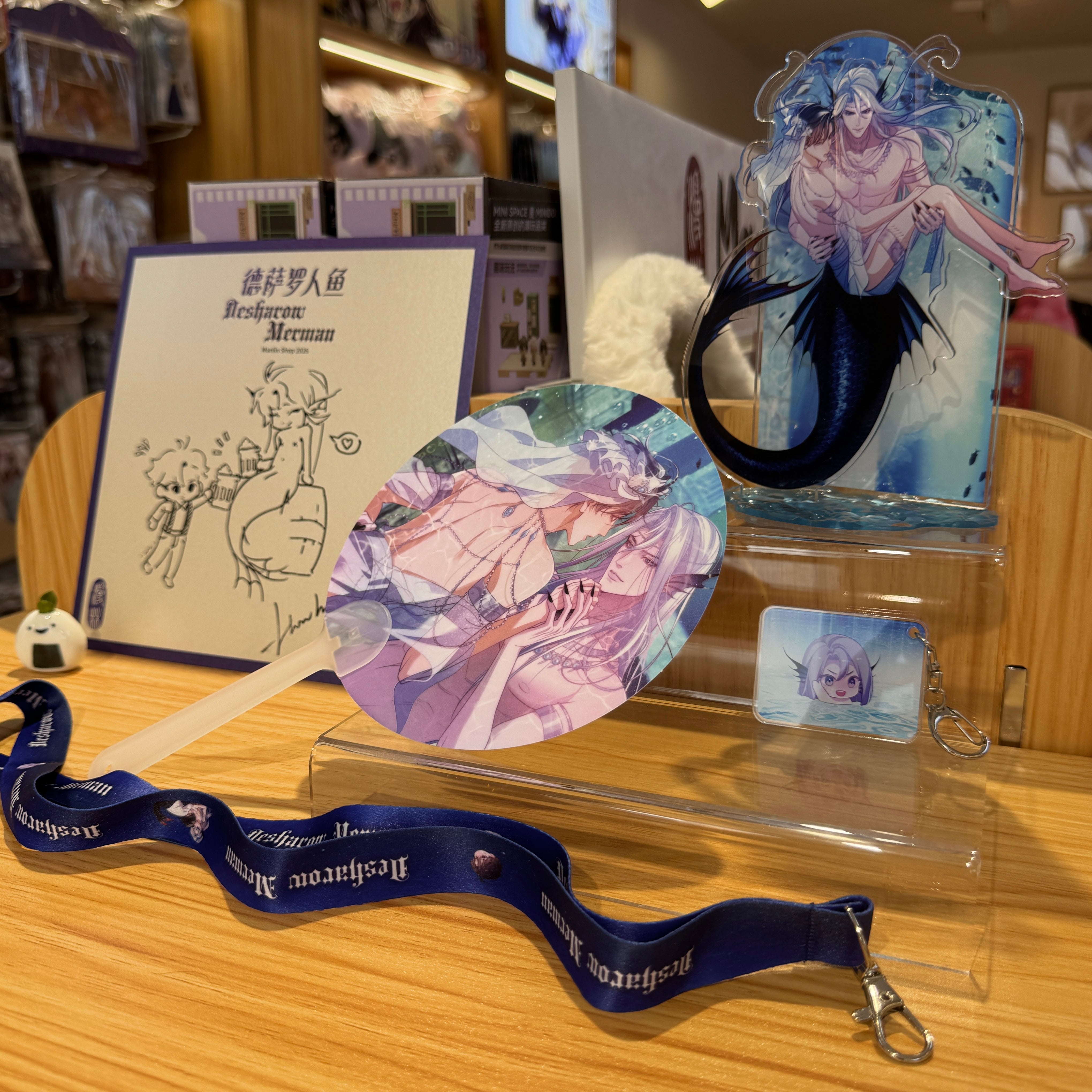 Manlin Desharow Merman Merchandise-Set mit Chibizeichnung Band 8