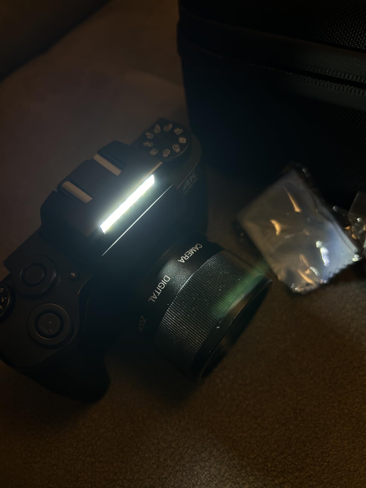 CCN Digitalkamera 4K 64MP Fotokamera Schwarz 32GB Touch