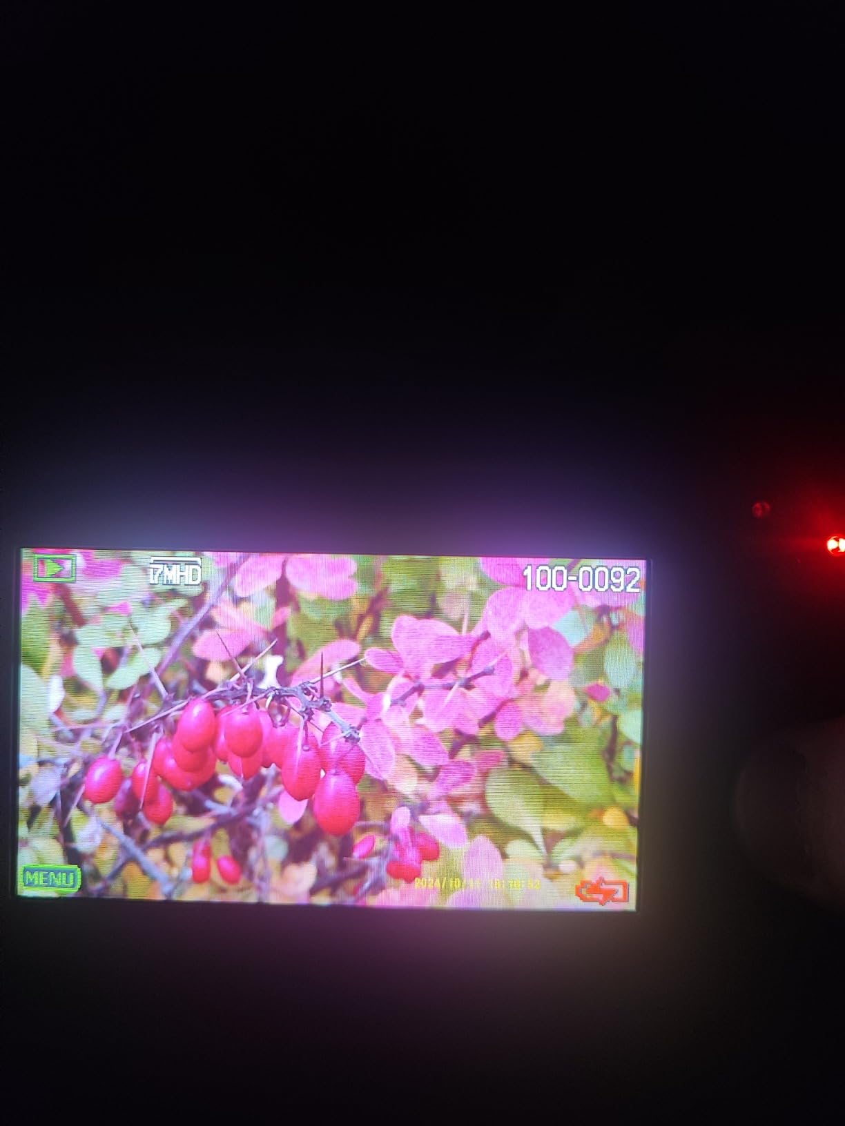 Ixnaiqy Digital Camera Kompaktkamera 4K 48MP Klappdisplay